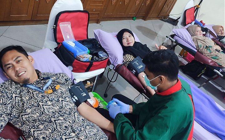 Donor Darah Alazka